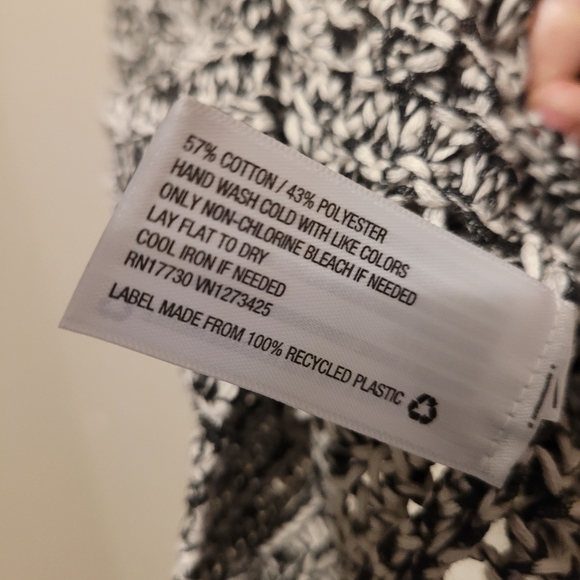 Merona Crotchet Short Sleeve Top - Picture 8 of 9